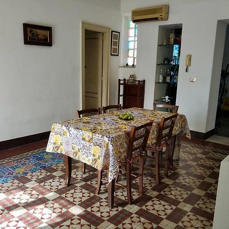 Appartamento Life In Station Catania Esterno foto
